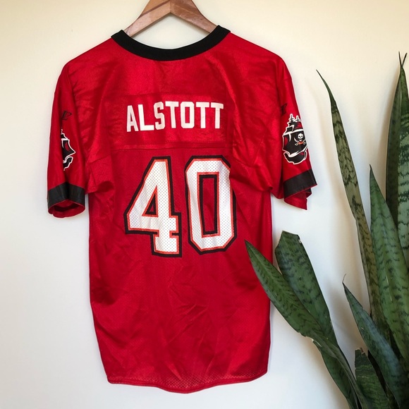 tampa bay buccaneers women's jersey